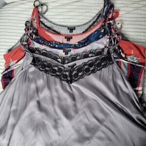 Torrid Bundle 5 Tank Tops Size 5 5X Plus Floral Plaid Lace Rayon Viscose Lot